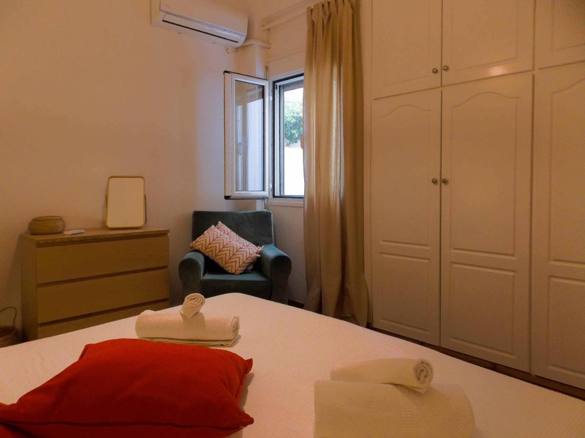 Cozy Plaka Apartment Atenas Exterior foto